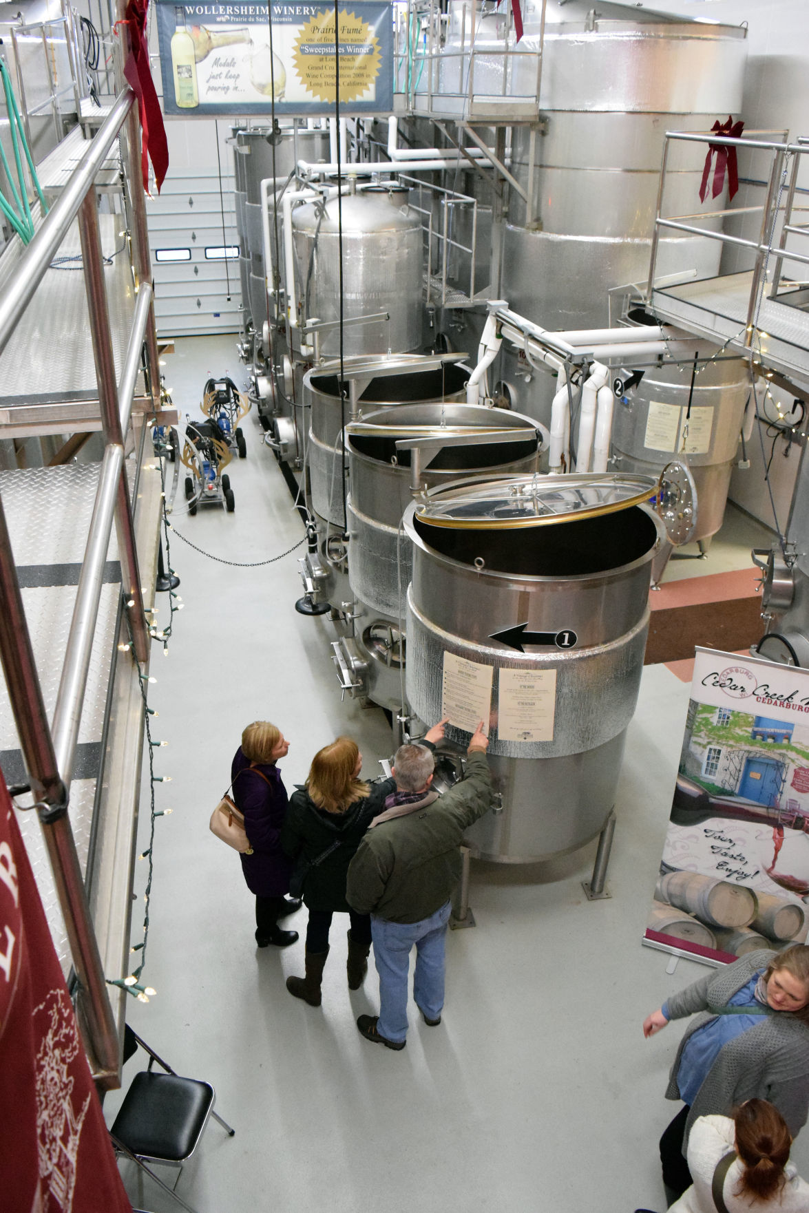 112518-sauk-gallery-wine004